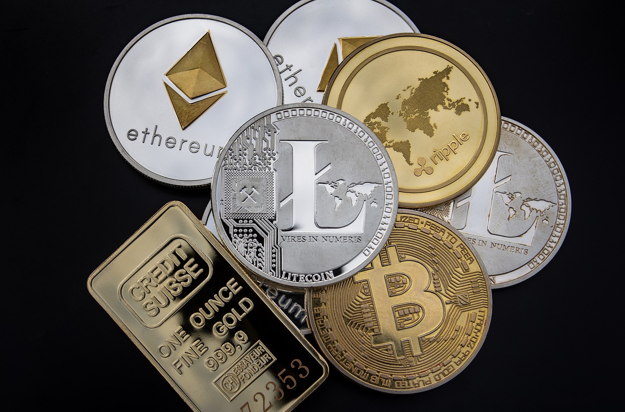 黄金再飙新高！数据：比特币通常在100~150天内跟进拉涨
